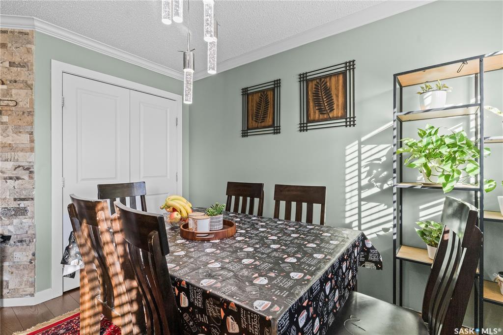 🏡 Rosewood 小户型独立屋出售-235 Rosewood Boul E # 68——林与唐地产 - 3